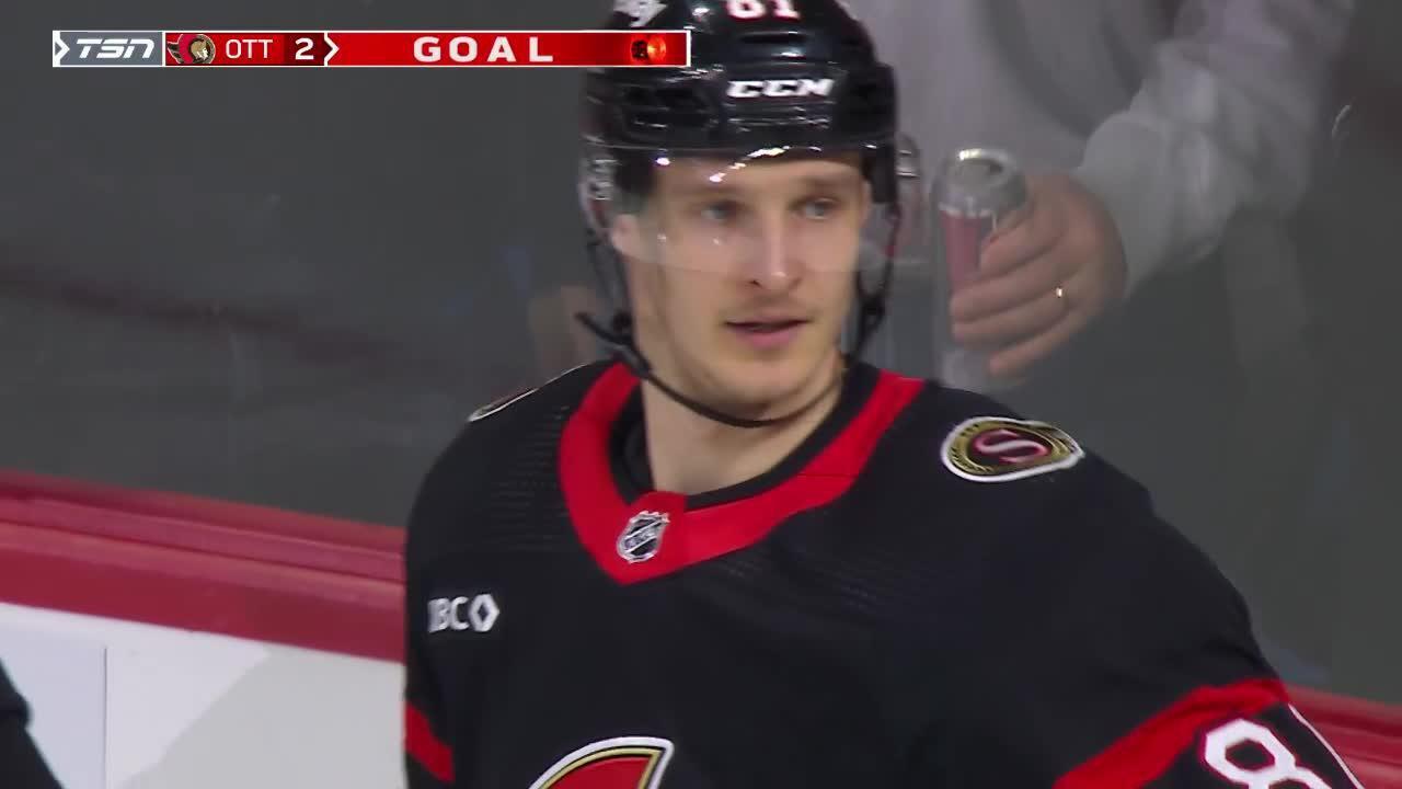 It uslubidagi pozitsiyada juda kop eshak bor Ular uni yalashdi